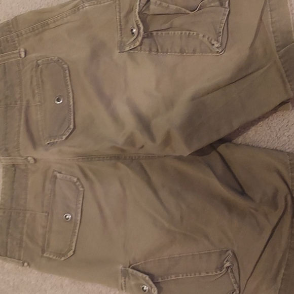 Public Opinion cargo shorts - Picture 3 of 4